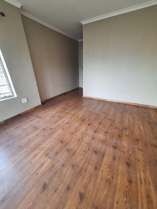 To Let 3 Bedroom Property for Rent in Van Riebeeck Park Gauteng