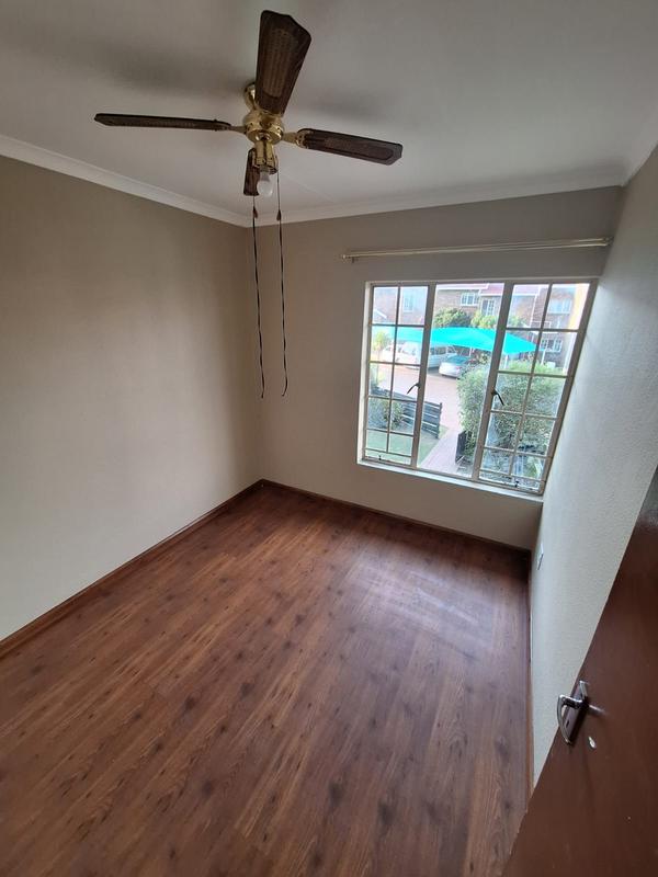 To Let 3 Bedroom Property for Rent in Van Riebeeck Park Gauteng