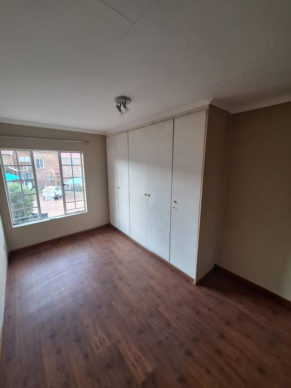 To Let 3 Bedroom Property for Rent in Van Riebeeck Park Gauteng