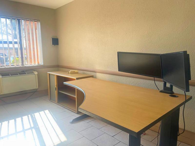 To Let Commercial Property for Rent in Bonaero Park Gauteng