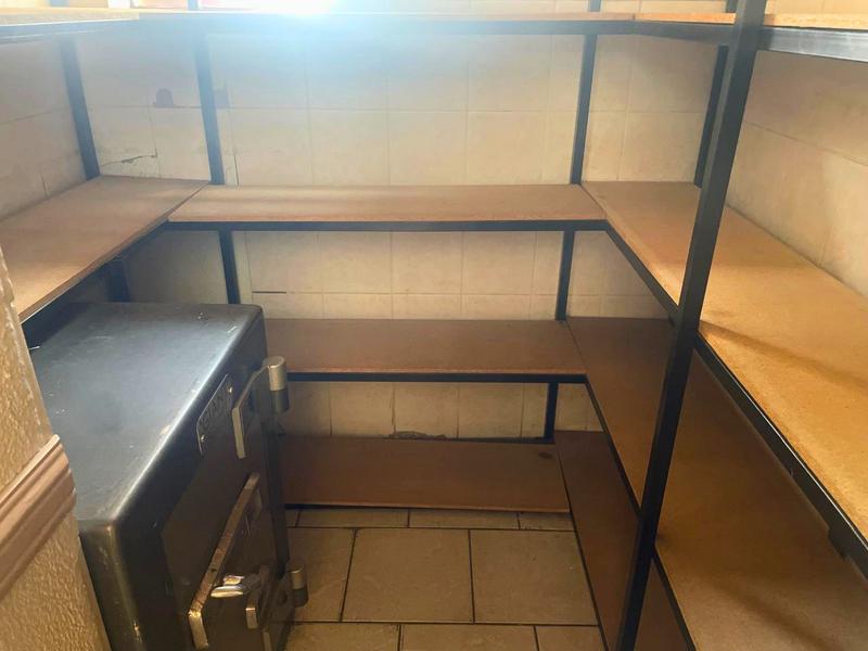 To Let Commercial Property for Rent in Bonaero Park Gauteng