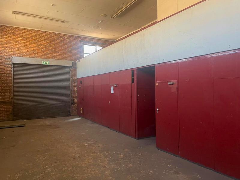 To Let Commercial Property for Rent in Bonaero Park Gauteng
