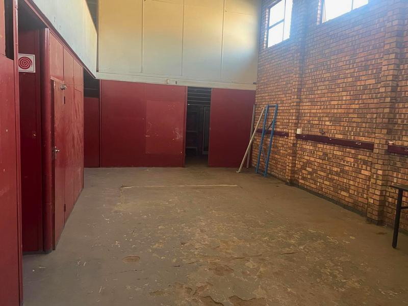 To Let Commercial Property for Rent in Bonaero Park Gauteng