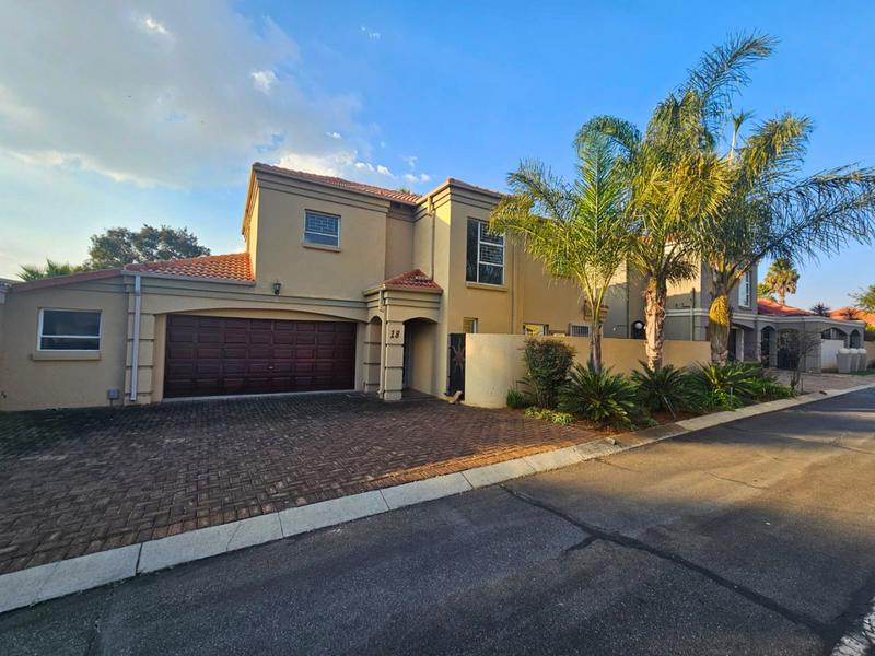 To Let 3 Bedroom Property for Rent in Glen Marais Gauteng