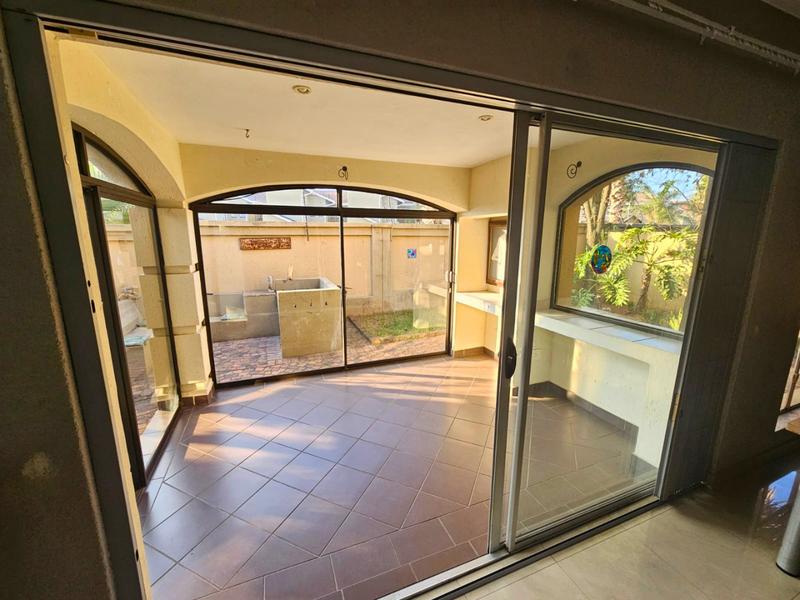 To Let 3 Bedroom Property for Rent in Glen Marais Gauteng