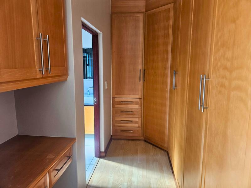 4 Bedroom Property for Sale in Rietvlei Ridge Country Estate Gauteng