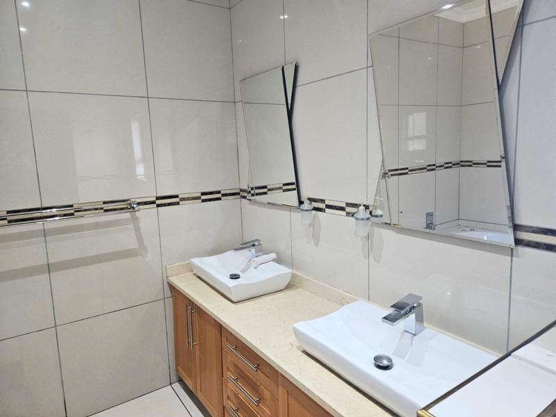 4 Bedroom Property for Sale in Rietvlei Ridge Country Estate Gauteng