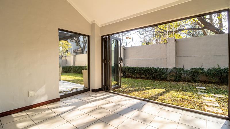 3 Bedroom Property for Sale in Lonehill Gauteng
