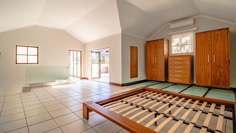 3 Bedroom Property for Sale in Lonehill Gauteng