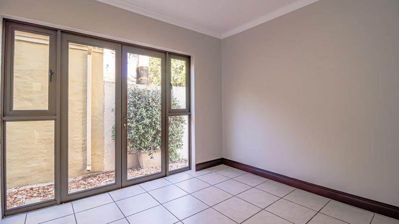 3 Bedroom Property for Sale in Lonehill Gauteng