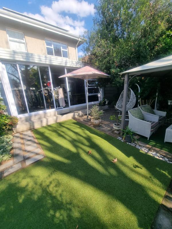 To Let Commercial Property for Rent in Bedfordview Gauteng