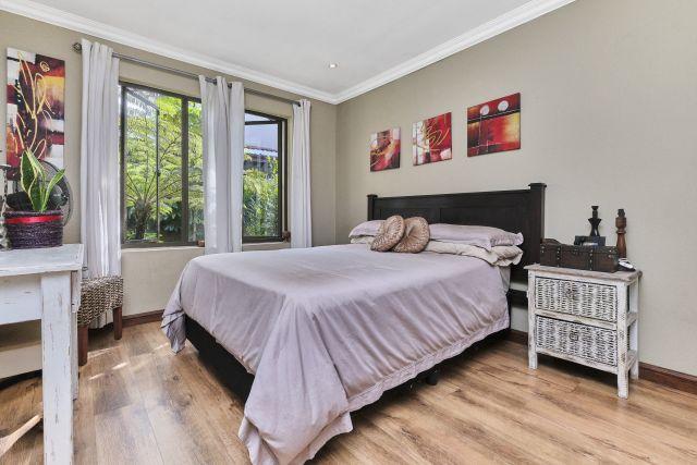 3 Bedroom Property for Sale in Barbeque Downs Gauteng