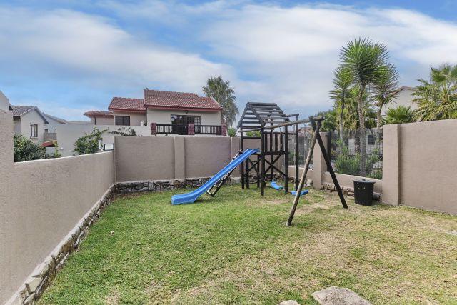 3 Bedroom Property for Sale in Barbeque Downs Gauteng