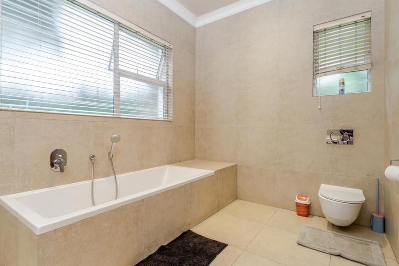 4 Bedroom Property for Sale in Bedfordview Gauteng