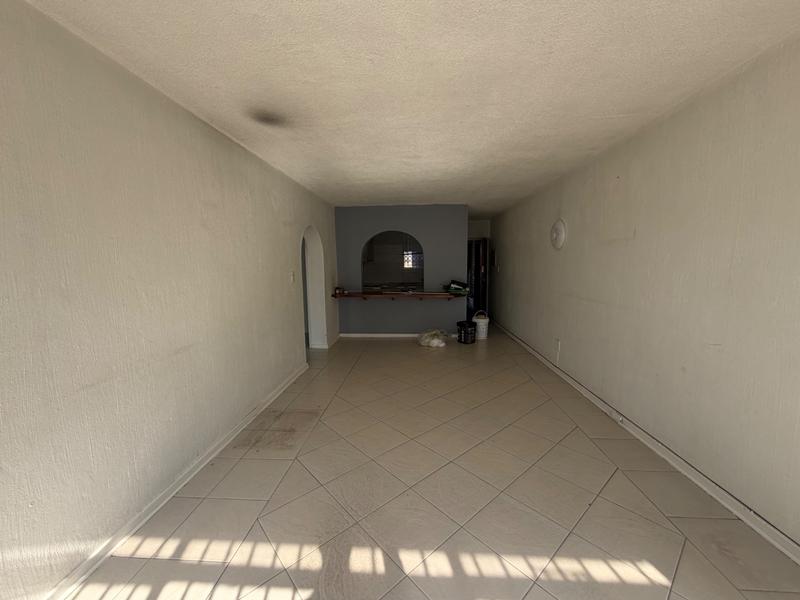 To Let 2 Bedroom Property for Rent in Erasmia Gauteng