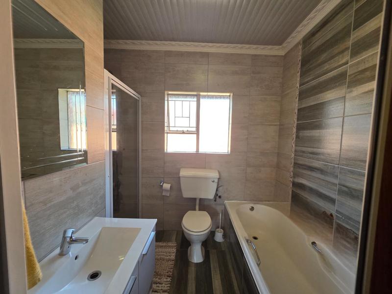3 Bedroom Property for Sale in Elspark Gauteng