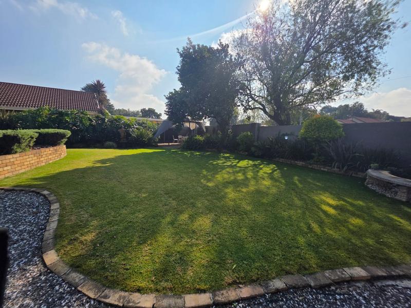 2 Bedroom Property for Sale in Kempton Park Gauteng