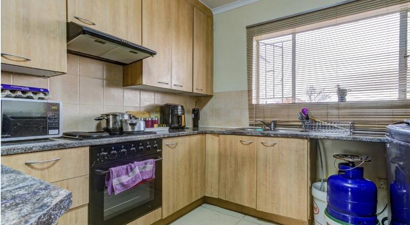 2 Bedroom Property for Sale in Kempton Park Gauteng