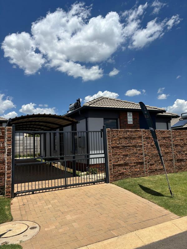 2 Bedroom Property for Sale in Sky City Gauteng