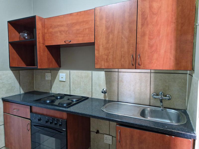 2 Bedroom Property for Sale in Kempton Park Central Gauteng