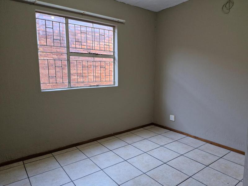 2 Bedroom Property for Sale in Kempton Park Central Gauteng