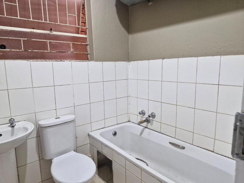 2 Bedroom Property for Sale in Kempton Park Central Gauteng