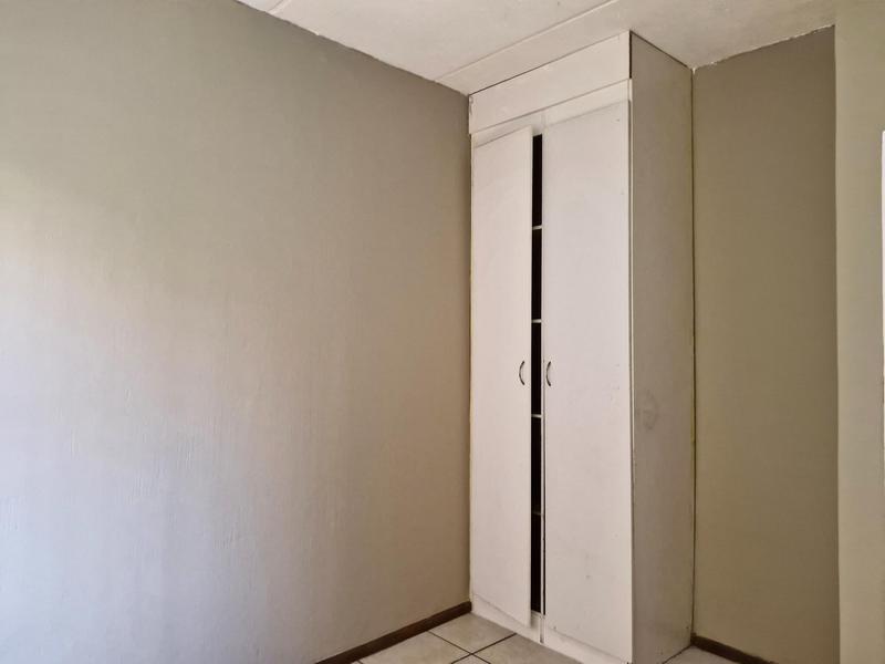 2 Bedroom Property for Sale in Kempton Park Central Gauteng
