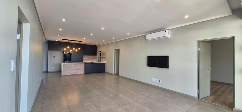 To Let 3 Bedroom Property for Rent in Midfield Estate Gauteng
