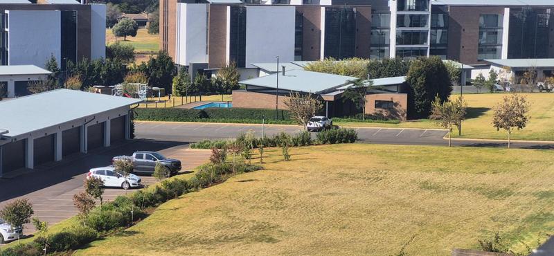 To Let 3 Bedroom Property for Rent in Midfield Estate Gauteng