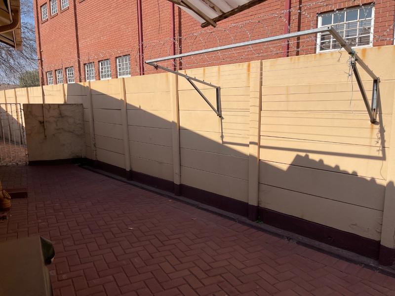 2 Bedroom Property for Sale in Vanderbijlpark CW 3 Gauteng
