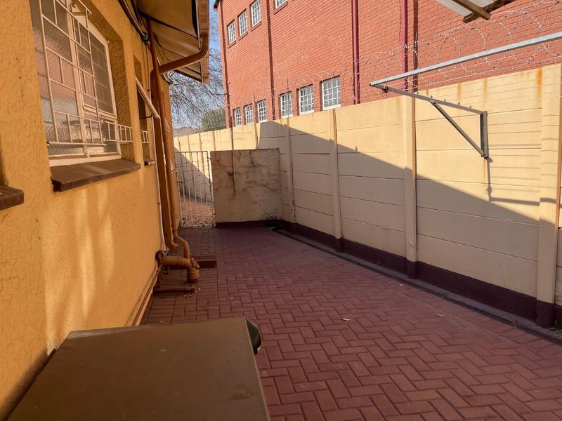2 Bedroom Property for Sale in Vanderbijlpark CW 3 Gauteng