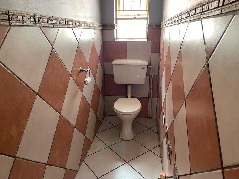 2 Bedroom Property for Sale in Vanderbijlpark CW 3 Gauteng