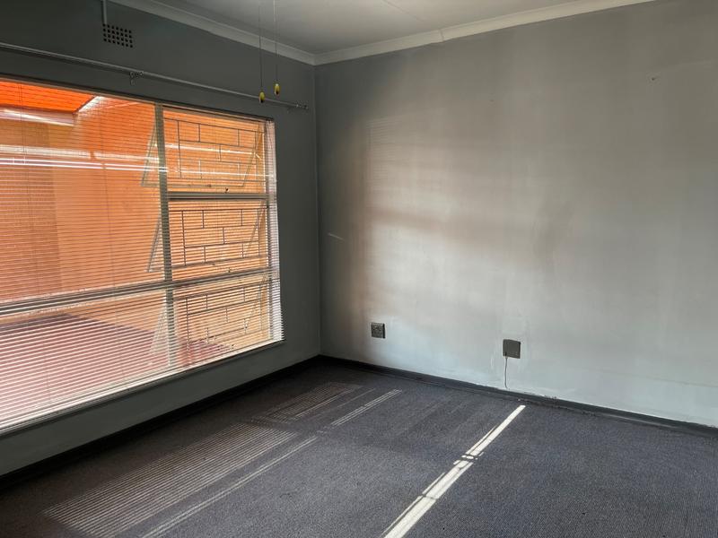 2 Bedroom Property for Sale in Vanderbijlpark CW 3 Gauteng