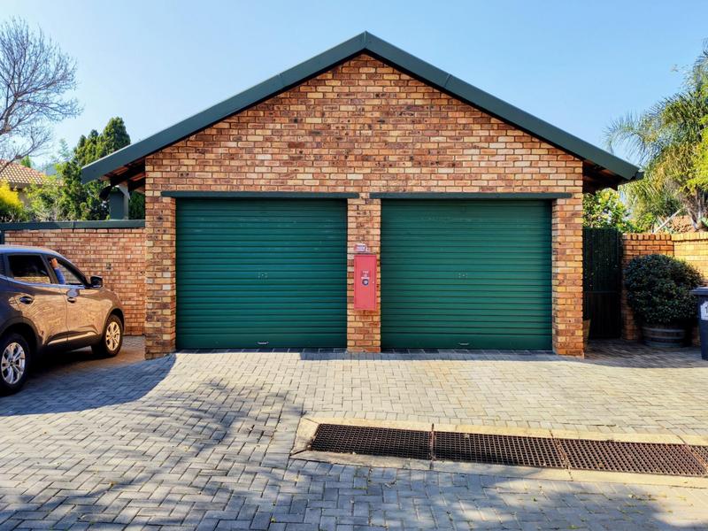 2 Bedroom Property for Sale in Highveld Gauteng