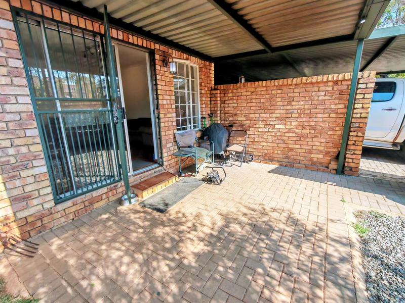 2 Bedroom Property for Sale in Highveld Gauteng