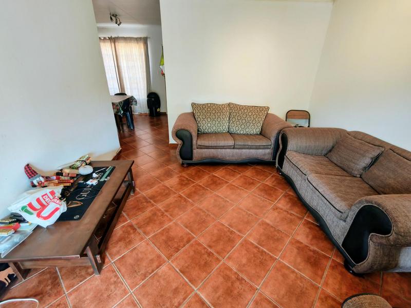 2 Bedroom Property for Sale in Highveld Gauteng