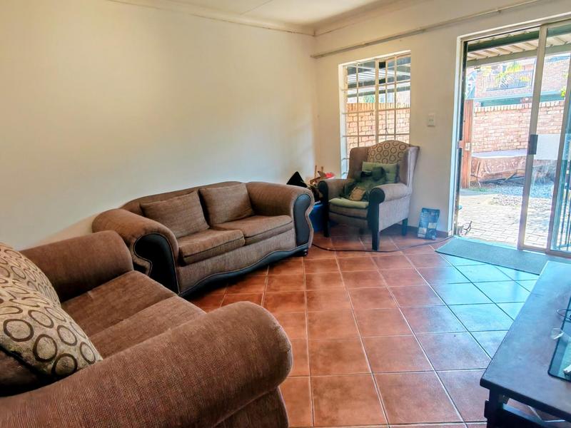 2 Bedroom Property for Sale in Highveld Gauteng