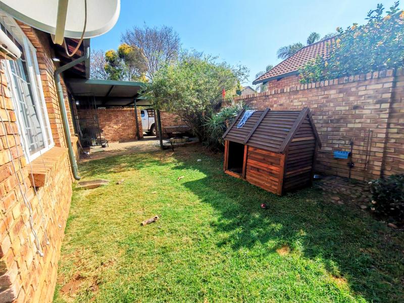 2 Bedroom Property for Sale in Highveld Gauteng