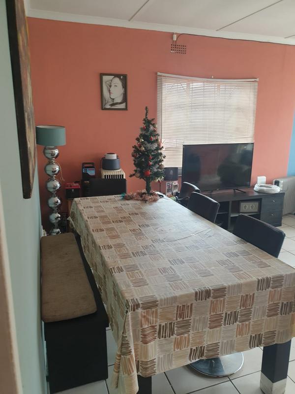 2 Bedroom Property for Sale in South Hills Gauteng
