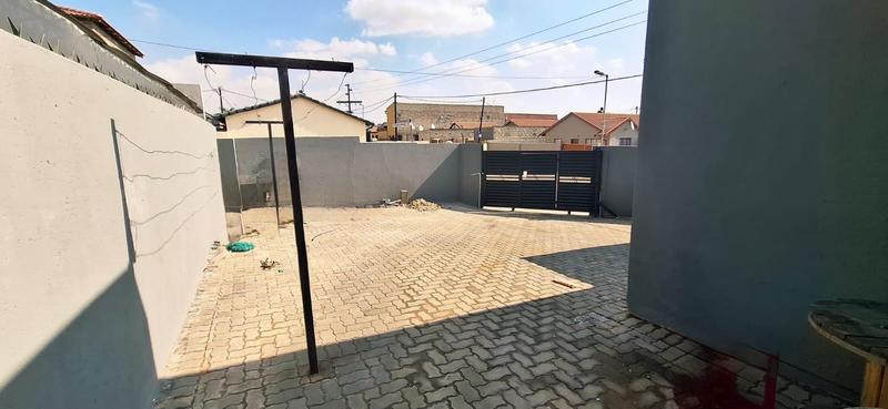 3 Bedroom Property for Sale in Ebony Park Gauteng