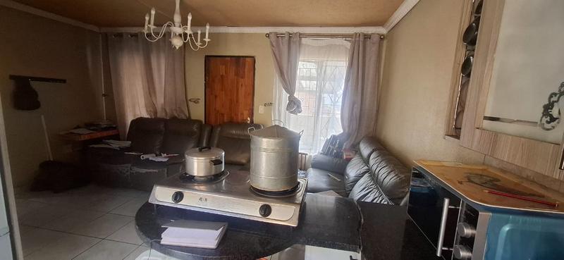 3 Bedroom Property for Sale in Ebony Park Gauteng