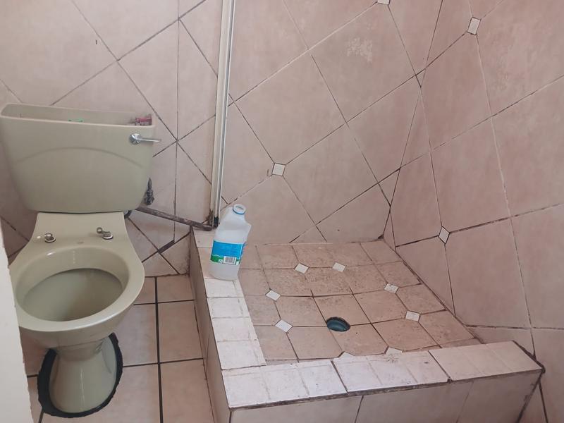 3 Bedroom Property for Sale in Commercia Gauteng