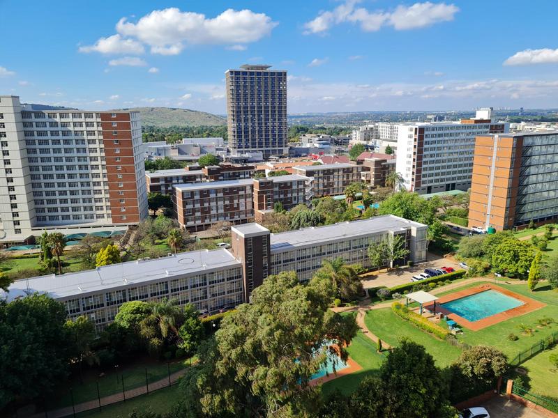 1 Bedroom Property for Sale in Bedford Gardens Gauteng