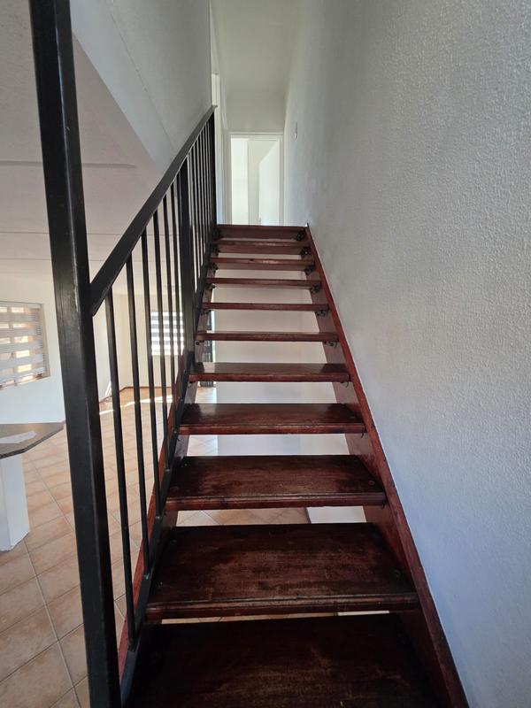 2 Bedroom Property for Sale in Edleen Gauteng