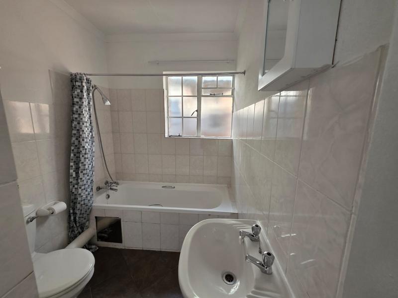 2 Bedroom Property for Sale in Edleen Gauteng