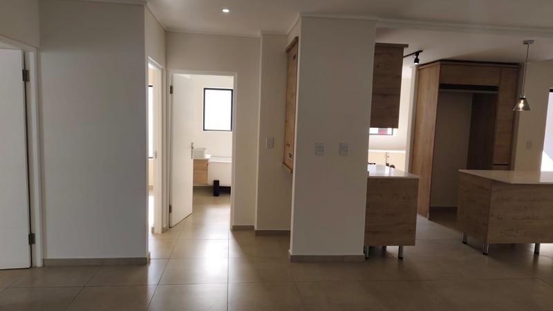To Let 3 Bedroom Property for Rent in North Riding Gauteng