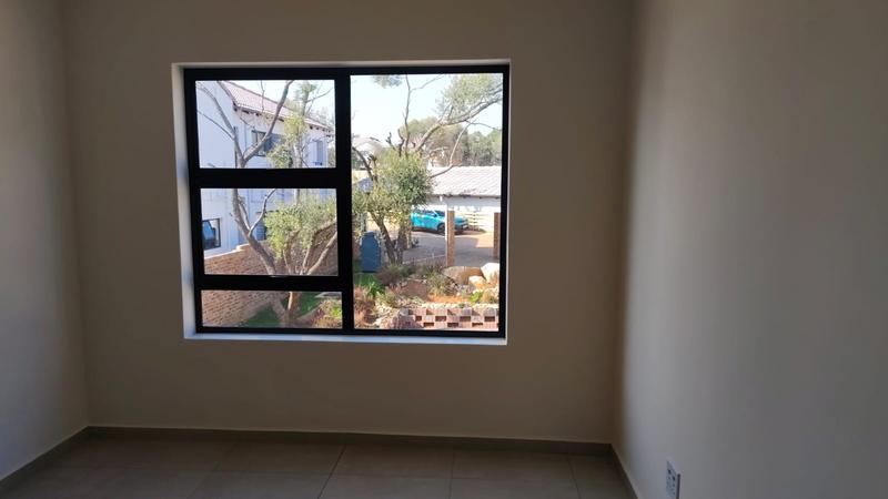 To Let 3 Bedroom Property for Rent in North Riding Gauteng