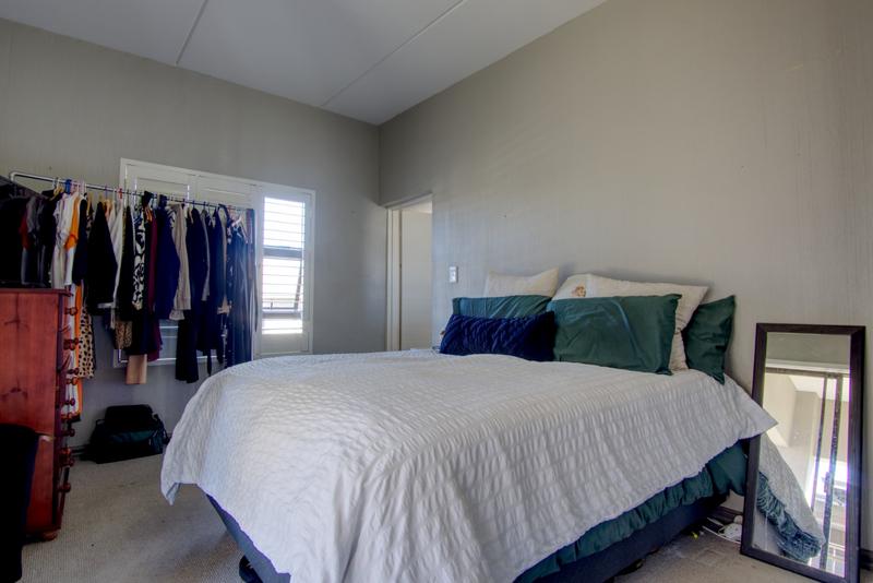 2 Bedroom Property for Sale in Victory Park Gauteng