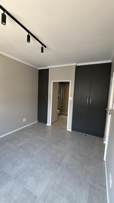 2 Bedroom Property for Sale in Atholl Gauteng