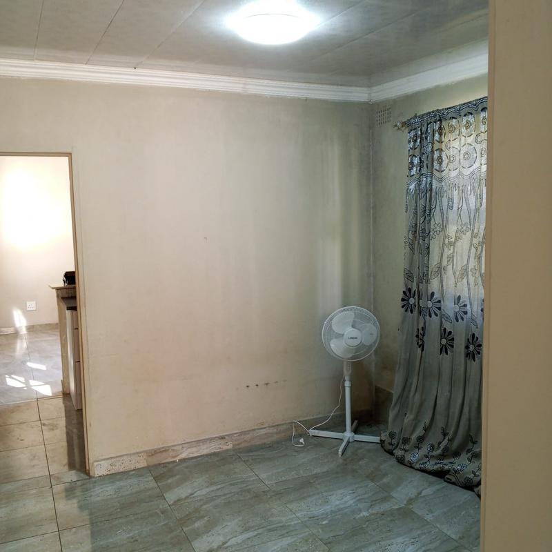 1 Bedroom Property for Sale in Blairgowrie Gauteng